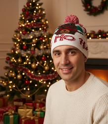 Zimní vánoční čepice s bambulí - ideální pro preze