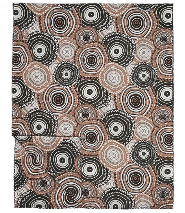 Stylový šátek se střapci abstraktní měkký hladký 180x75 cm