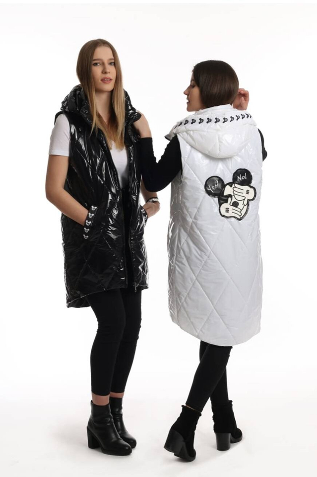 Dlouhá prošívaná kapuce bez rukávů MICKEY MOUSE