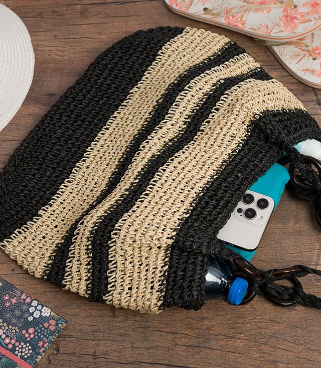 Boho kabelka z rafie s nastavitelným silnějším popruhem