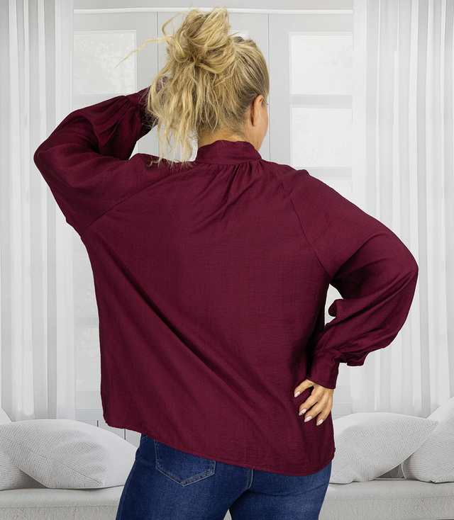 Romantická halenka s vázáním a broží ROSE