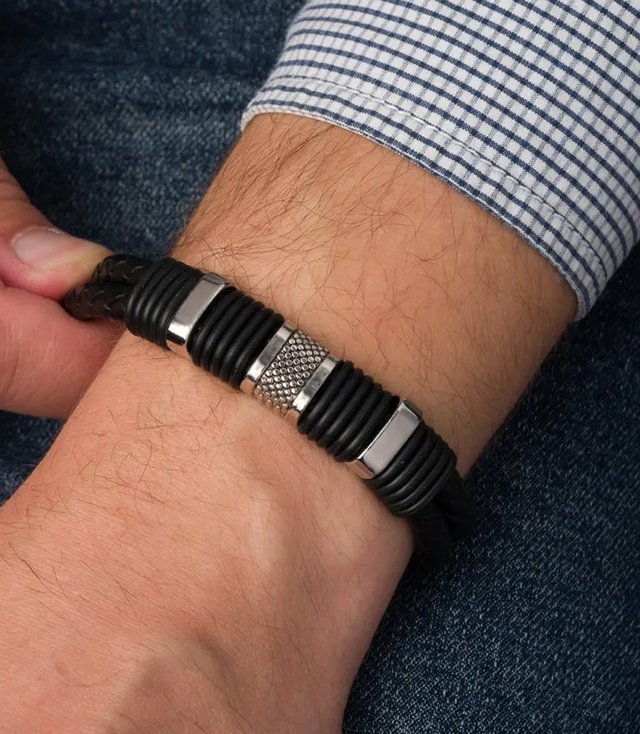 Pánské náramky ideální pro dárek pletené